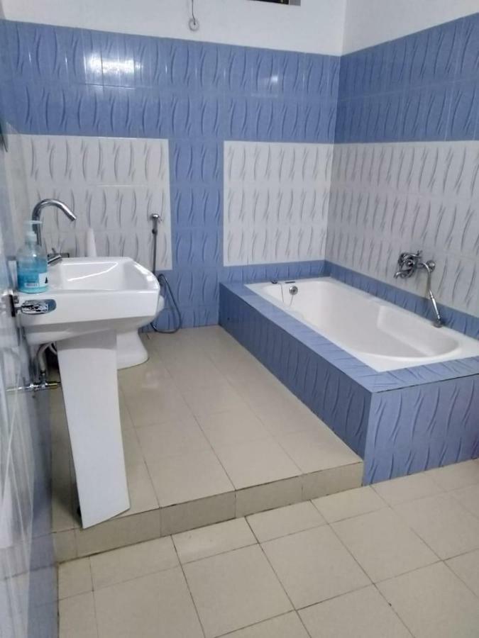 Hotel The Ideal Kushinagar 외부 사진