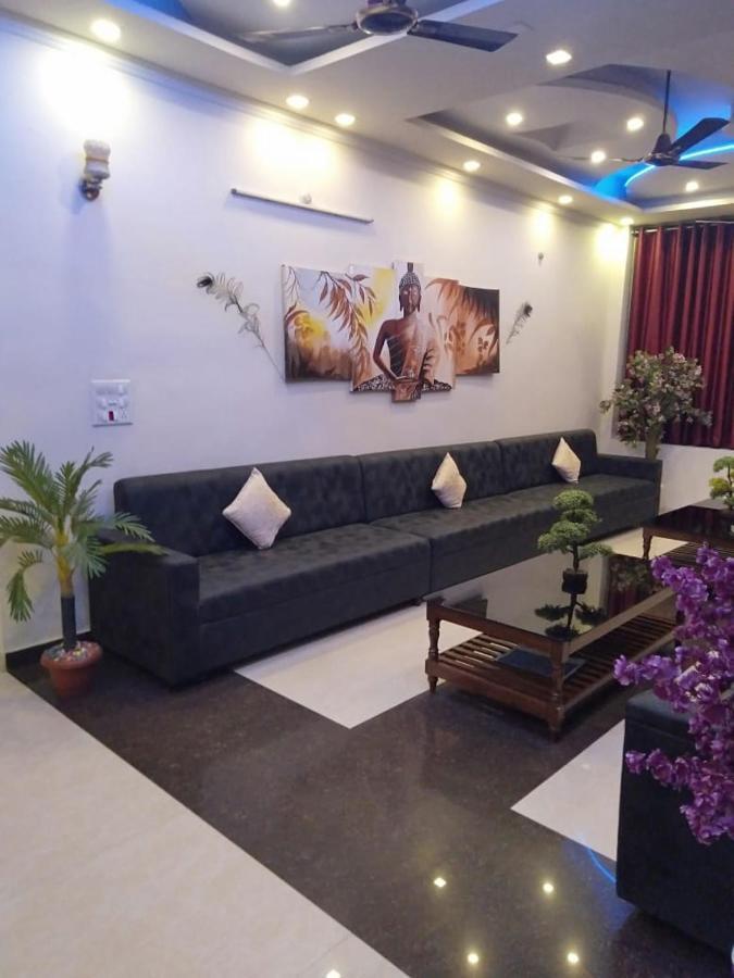 Hotel The Ideal Kushinagar 외부 사진