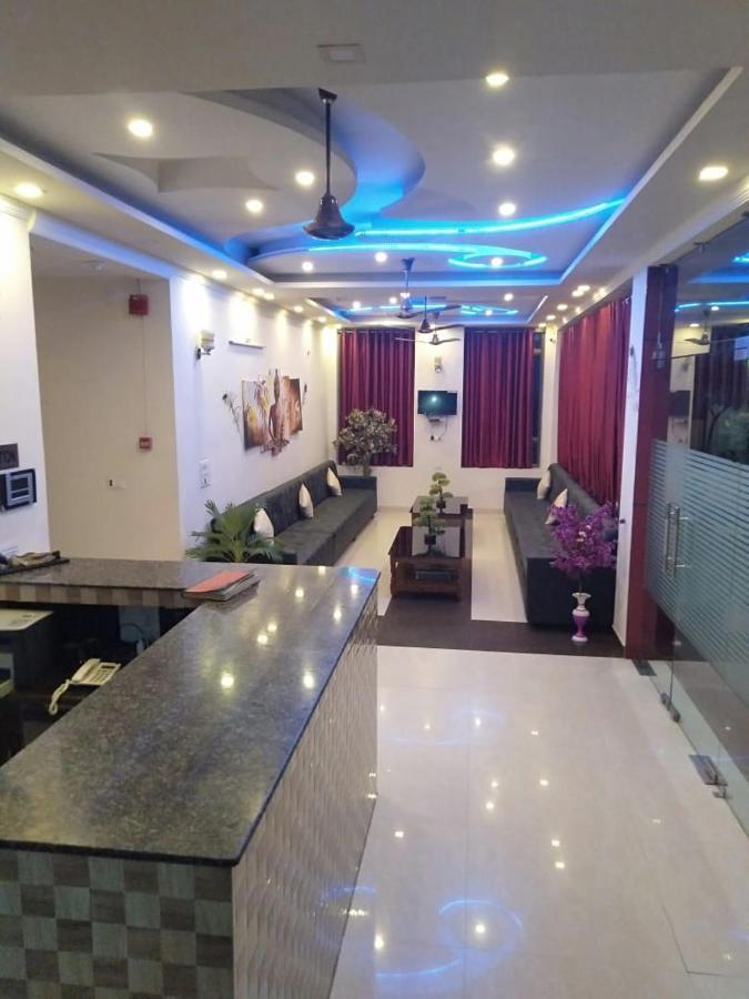 Hotel The Ideal Kushinagar 외부 사진